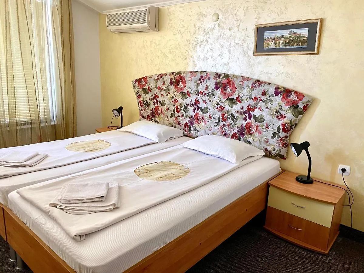 Family Hotel The Golden Fish 索佐波尔 3*,