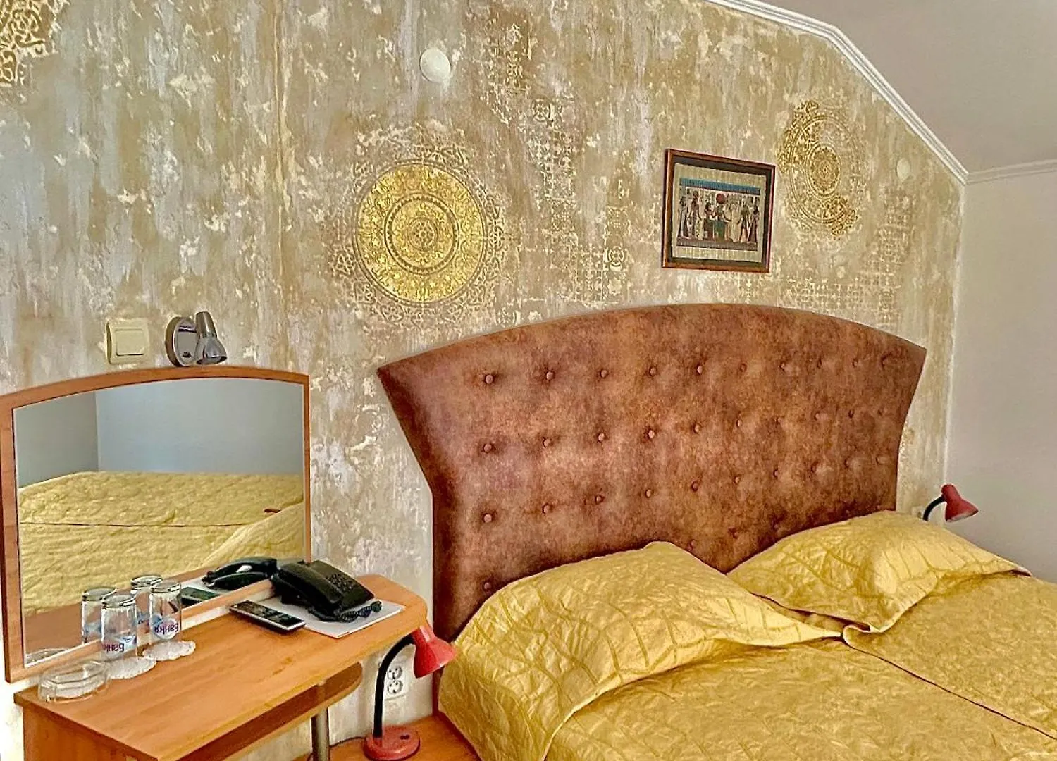 Family Hotel The Golden Fish 索佐波尔