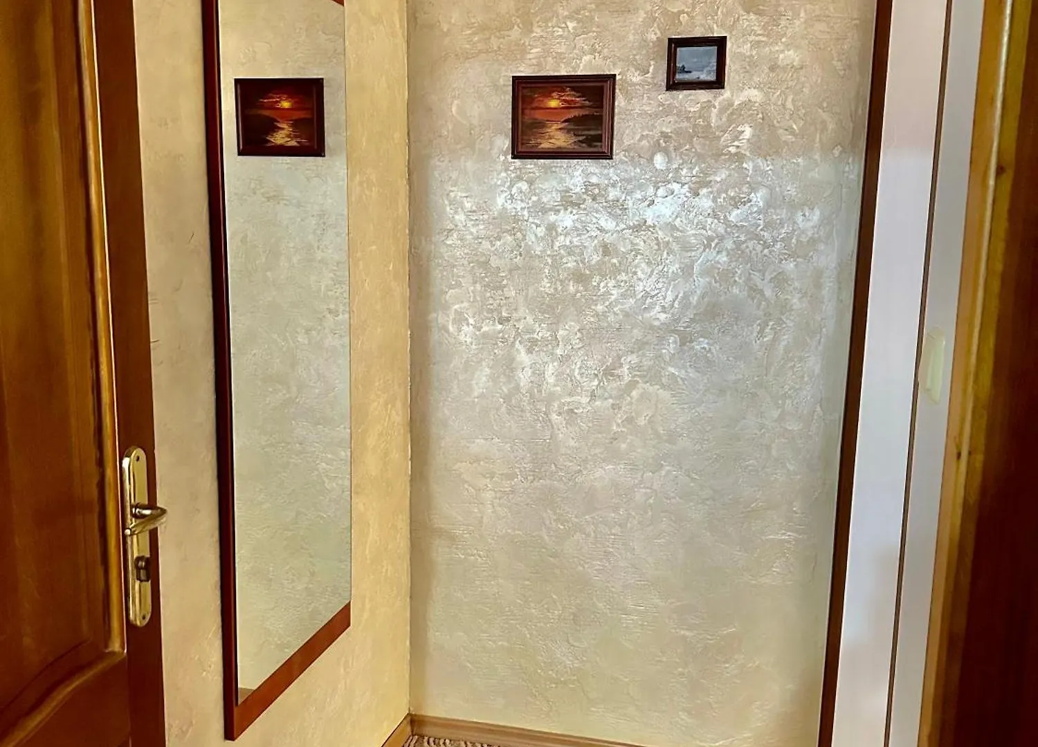 Family Hotel The Golden Fish 索佐波尔